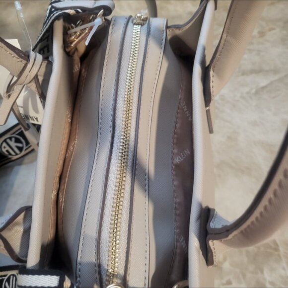 Anne Klein  mini tote NWT - Picture 3 of 9
